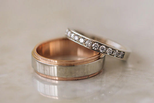 Modern vs Classic Wedding Bands for Women: Which Is Right for You?