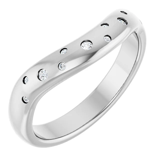 Round Shaped Women’s Wedding Band