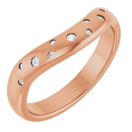 Round Shaped Women’s Wedding Band