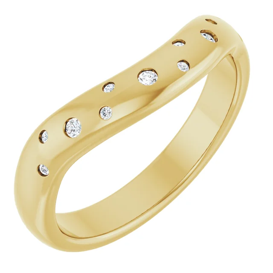 Round Shaped Women’s Wedding Band