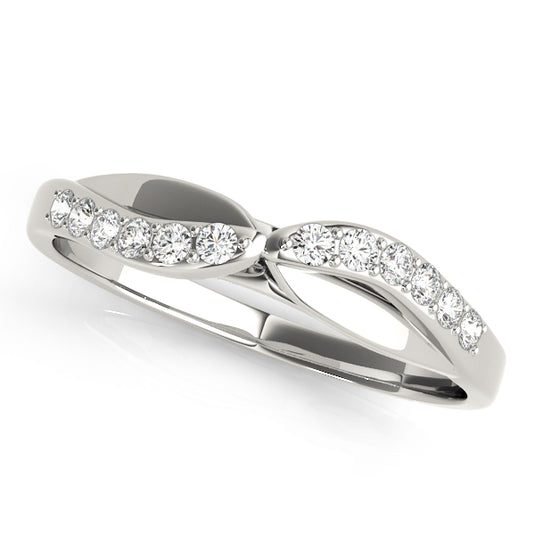 Elegant and Stylish Women’s Curved Wedding Band
